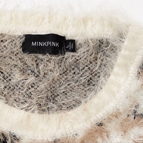 NWOT MinkPink Cheetah Print Oversized Sweater Size L - Picture 4 of 9